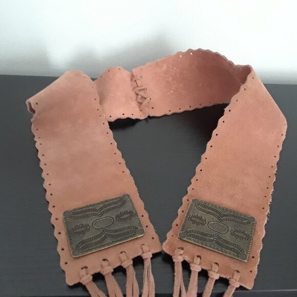 Genuine Suede Wide Boho Tie Hip Belt With Fringe and Bronze Medallions - Picture 12 of 14